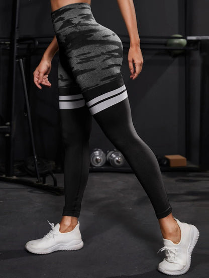 Seamless Camo Scrunch Yoga Leggings V-Waist Striped Butt Lifting, High Waist Tummy Control Compression Pants for Women, Indoor & Outdoor Fitness