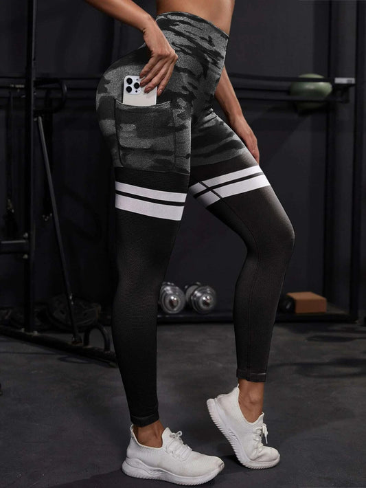 Seamless Camo Scrunch Yoga Leggings V-Waist Striped Butt Lifting, High Waist Tummy Control Compression Pants for Women, Indoor & Outdoor Fitness